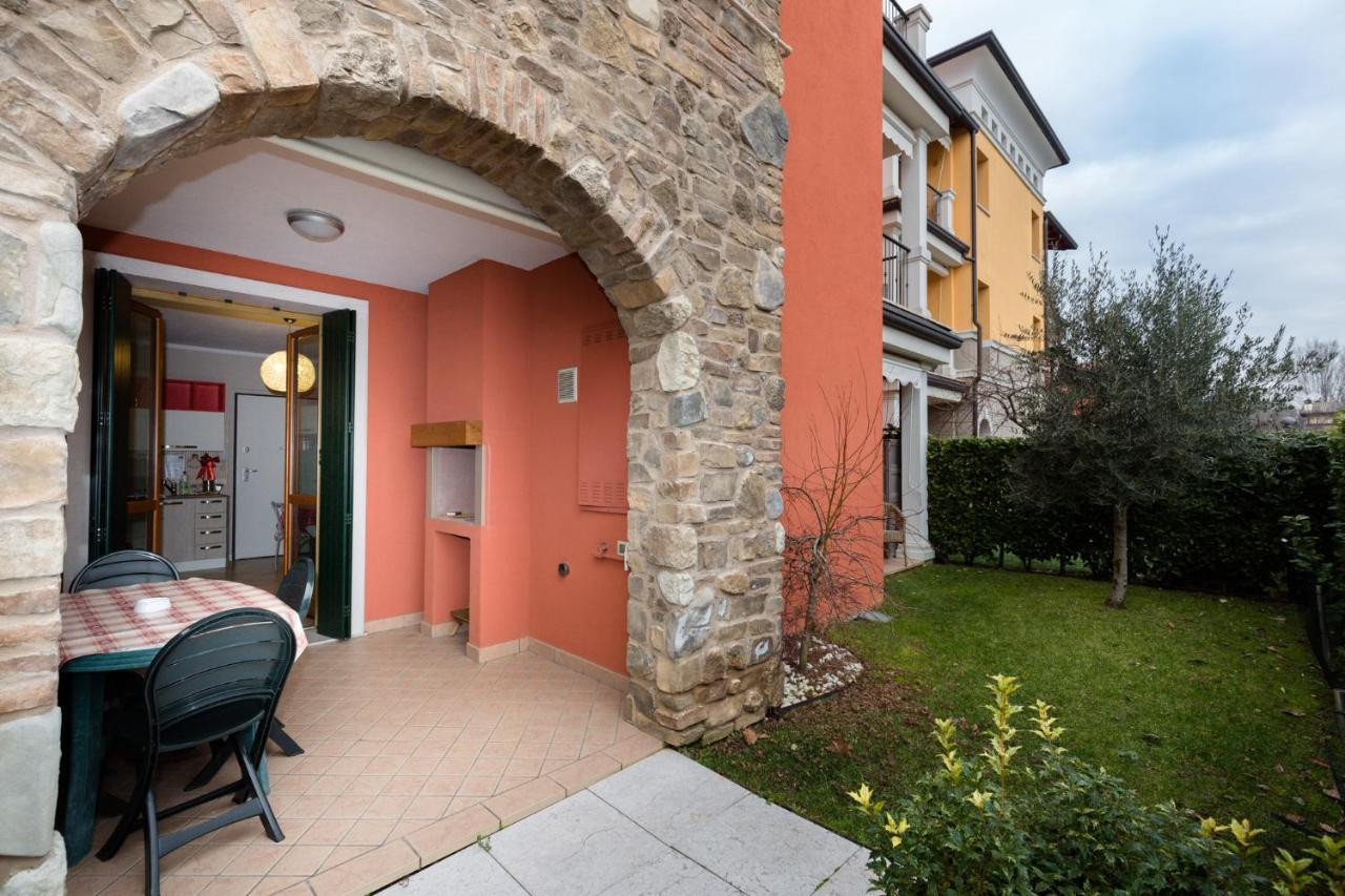 Appartamento Essenza Sirmione Exterior foto