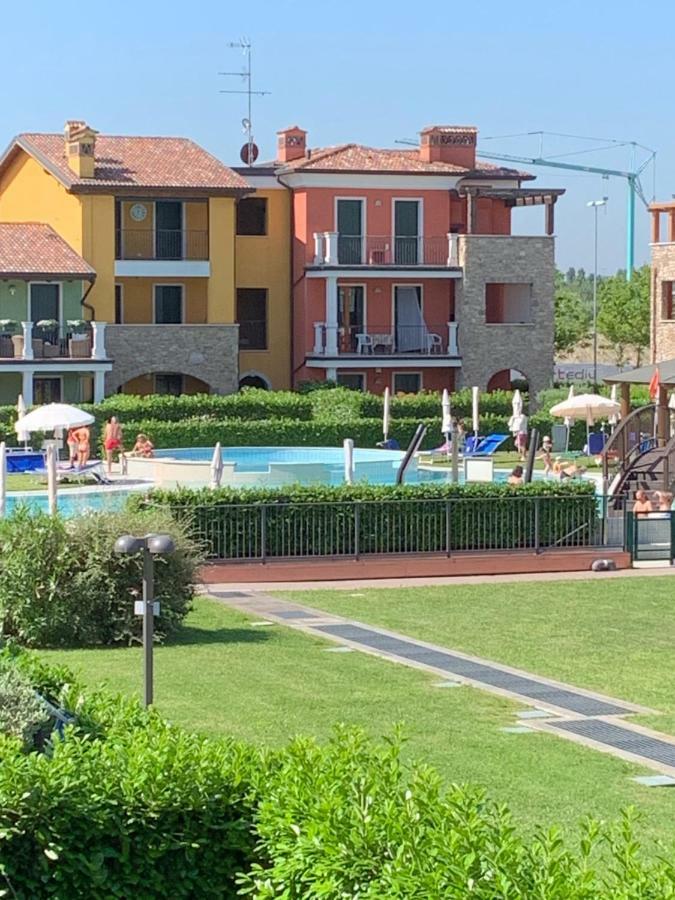 Appartamento Essenza Sirmione Exterior foto